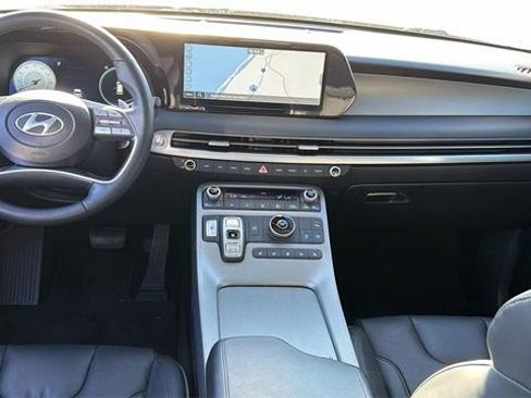 Certified 2024 Hyundai Palisade SEL w/ Premium Package FWD image 12