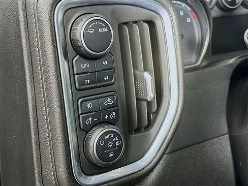 Used 2022 Chevrolet Silverado 1500 LTZ w/ LTZ Premium Package image 14