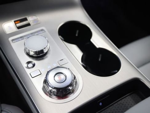 New 2026 Genesis GV70 2.5T Advanced image 33