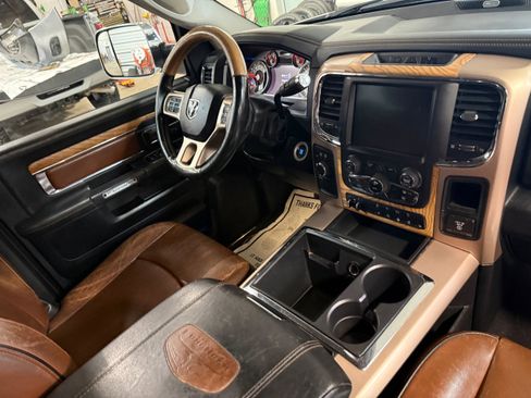 Used 2014 RAM 2500 Longhorn w/ Convenience Group AWD/4WD image 14