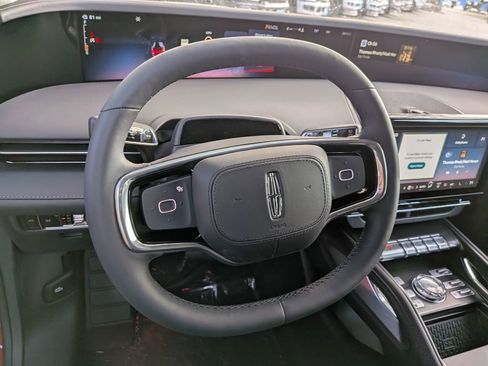 New 2026 Lincoln Nautilus Reserve w/ Jet Appearance Package AWD/4WD image 15