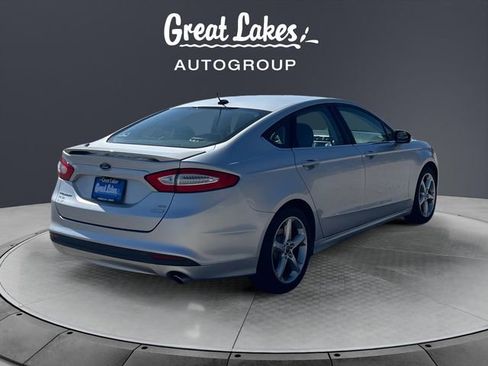 Used 2015 Ford Fusion SE w/ Equipment Group 201A image 5