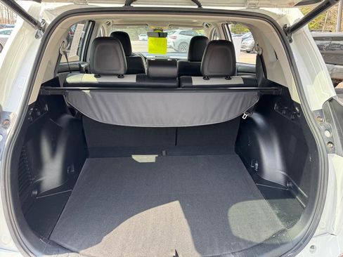 Used 2018 Toyota RAV4 Limited w/ All Weather Liner Package image 12