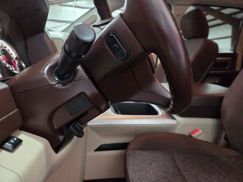 Used 2015 RAM 1500 Lone Star RWD image 42