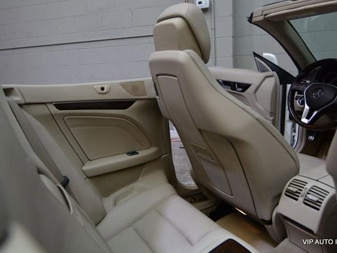 Used 2014 Mercedes-Benz E 550 Cabriolet image 19