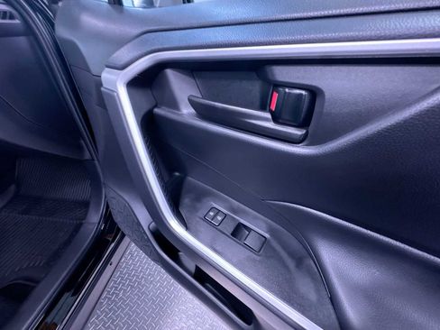 Used 2024 Toyota RAV4 LE image 27