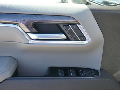 New 2026 Chevrolet Silverado 1500 LTZ w/ LTZ Premium Package image 20