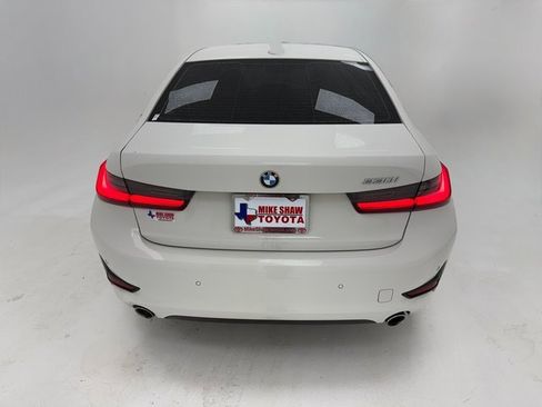 Used 2020 BMW 330i Sedan w/ Convenience Package image 39