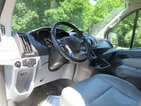 Used 2019 Ford Transit 250 148 Low Roof RWD image 35
