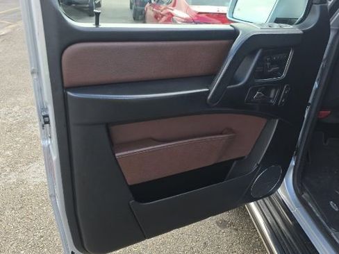 Used 2017 Mercedes-Benz G 550 4MATIC image 7
