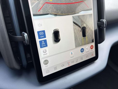 New 2026 Volvo EX30 Cross Country Ultra w/ Protection Package Premier image 19