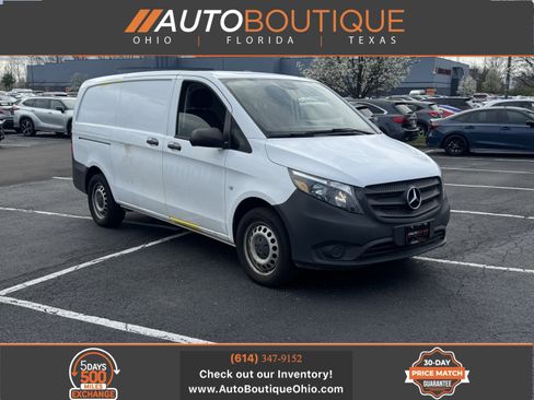 Used 2021 Mercedes-Benz Metris image 1