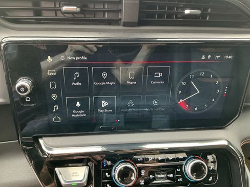 Used 2024 GMC Sierra 1500 AT4 w/ Technology Package AWD/4WD image 21