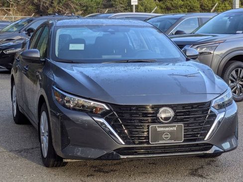 New 2025 Nissan Sentra S image 3