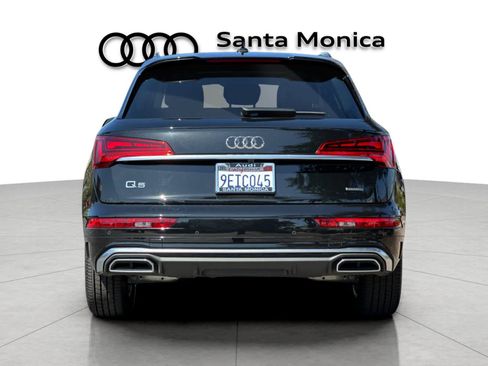 Used 2023 Audi Q5 2.0T Premium w/ Convenience Package AWD/4WD image 7