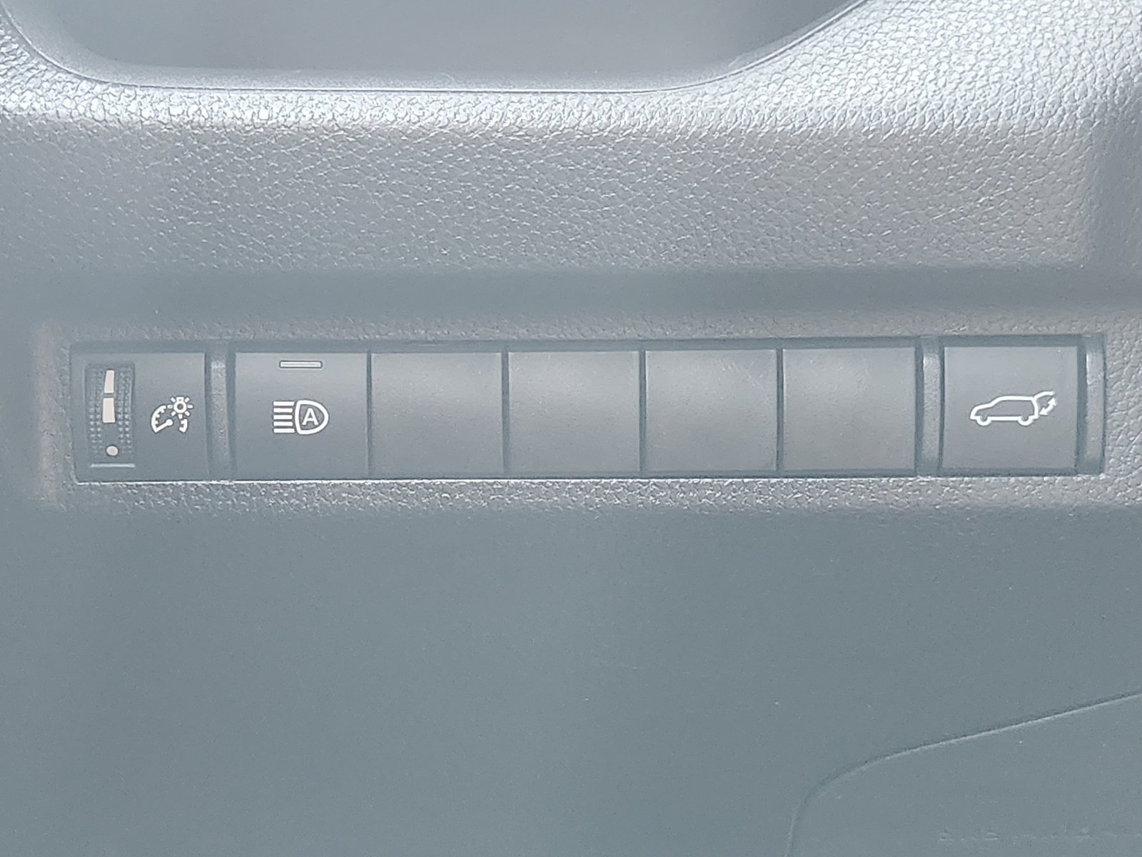 Used 2024 Toyota RAV4 XLE w/ Convenience Package AWD/4WD image 26