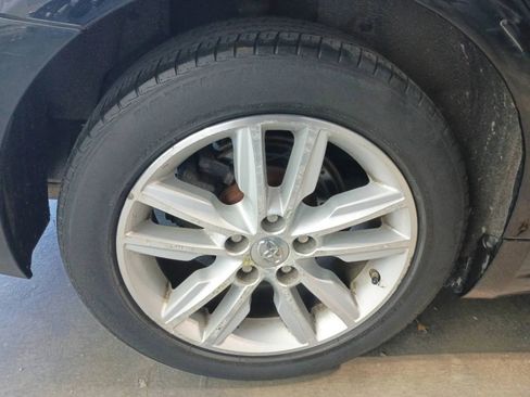 Used 2015 Toyota Avalon XLE image 37