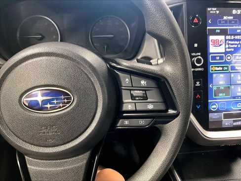 Used 2024 Subaru Crosstrek 2.0i Premium AWD/4WD image 24