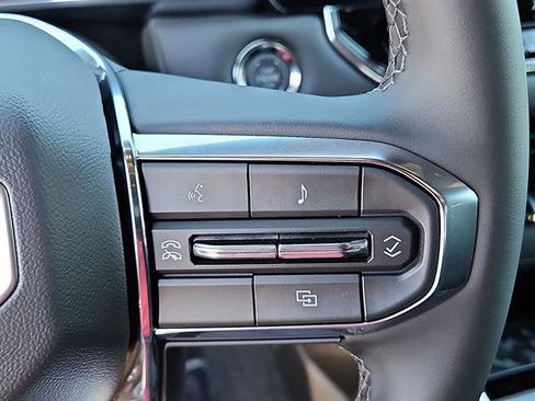 New 2026 GMC Canyon Elevation w/ Convenience Package image 18