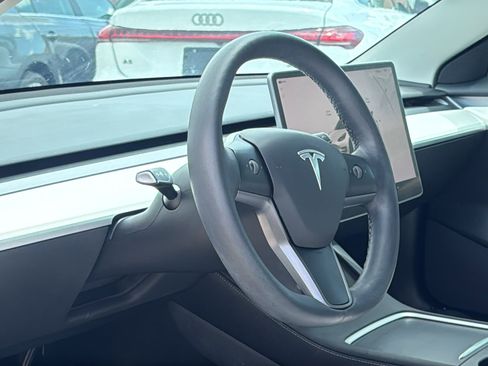 Used 2022 Tesla Model 3 Long Range image 10