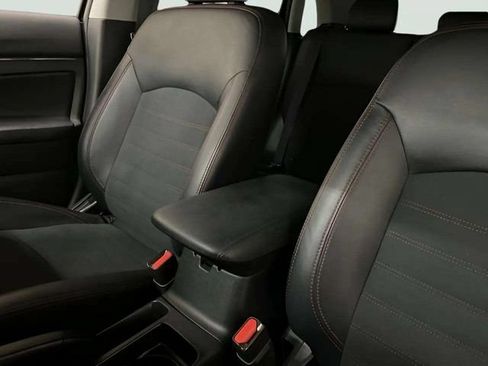 Used 2024 Mitsubishi Outlander Sport SE AWD/4WD image 78