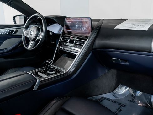 Used 2023 BMW M850i xDrive Convertible image 45