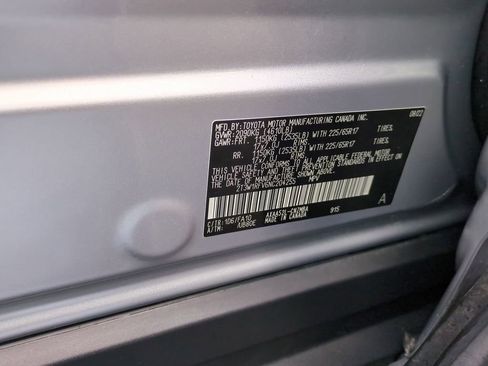 Certified 2022 Toyota RAV4 XLE w/ Convenience Package image 30