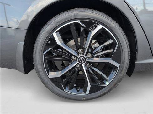 New 2025 Nissan Altima 2.5 SR w/ SR Premium Package image 25