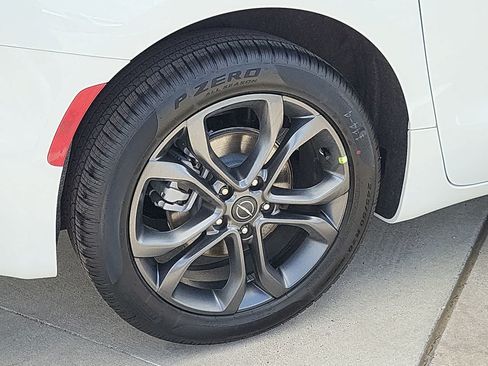 New 2026 Chrysler Pacifica Select FWD image 16