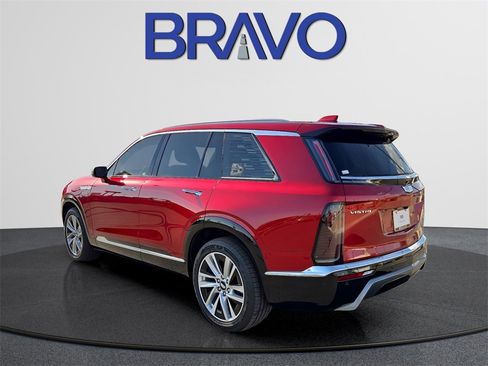 New 2026 Cadillac Vistiq Luxury image 5