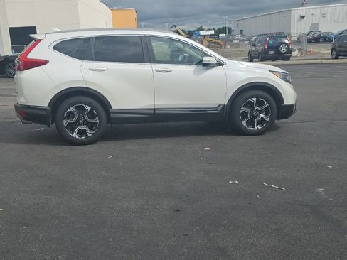 Used 2017 Honda CR-V Touring image 9