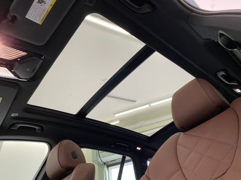 New 2026 BMW X5 xDrive50e w/ Premium Package image 15