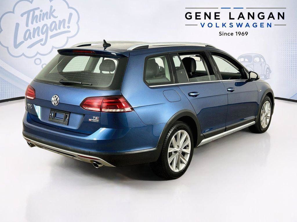 Used 2018 Volkswagen Golf Alltrack SE AWD/4WD image 5