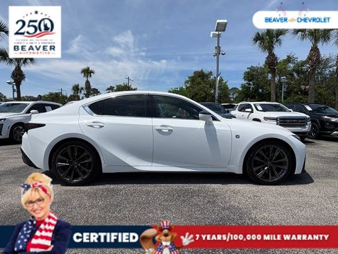 Used 2022 Lexus IS 350 F Sport RWD image 8