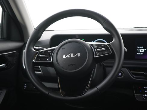 Used 2025 Kia Seltos EX w/ EX Sunroof Package AWD/4WD image 17