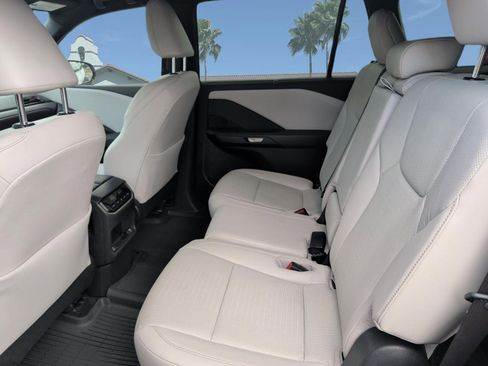 Used 2025 Lexus TX 350 AWD w/ Convenience Package image 24