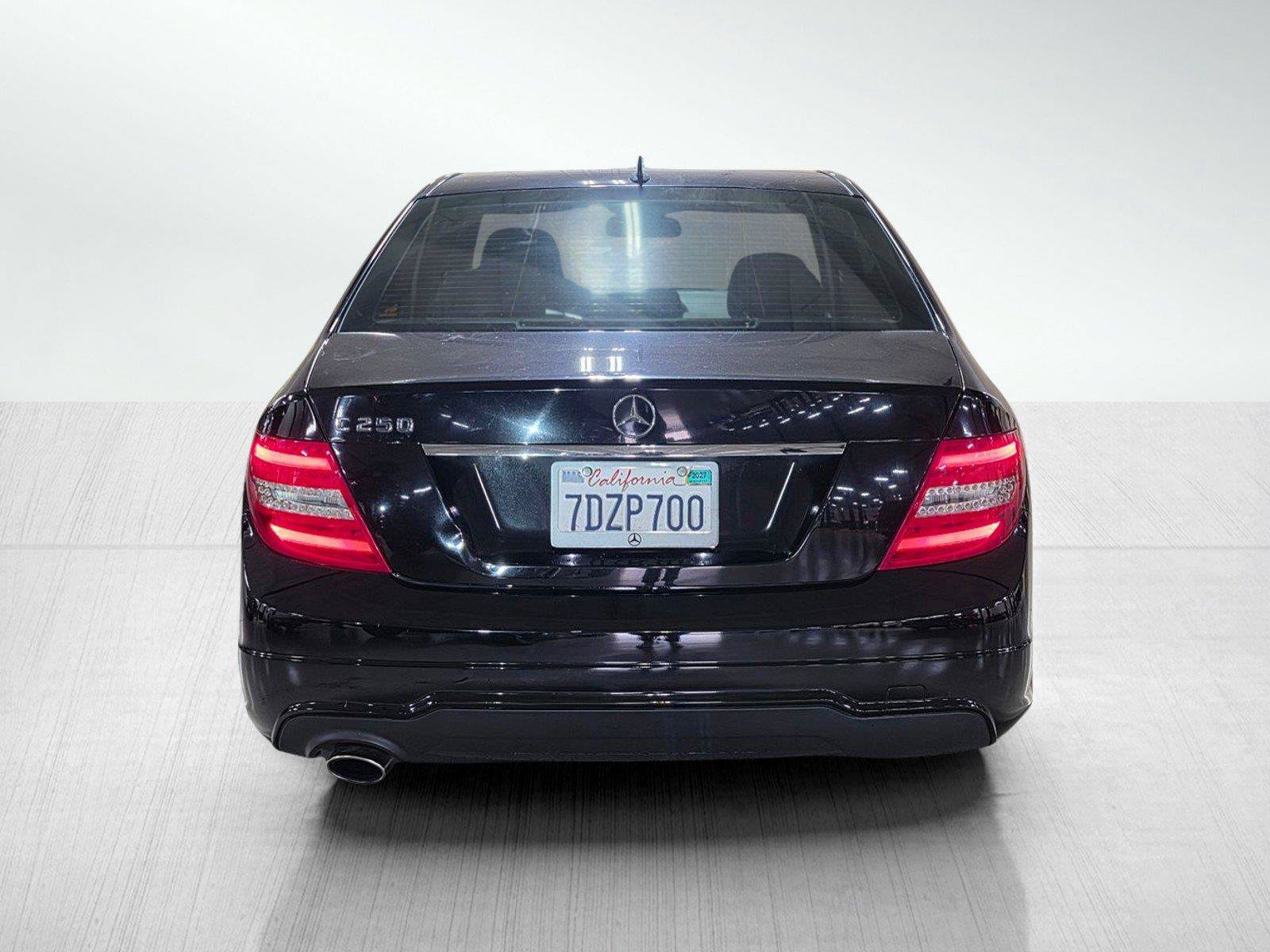 Used 2014 Mercedes-Benz C 250 Sedan image 6