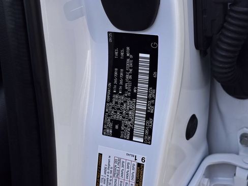 Used 2025 Lexus GX 550 AWD/4WD image 21