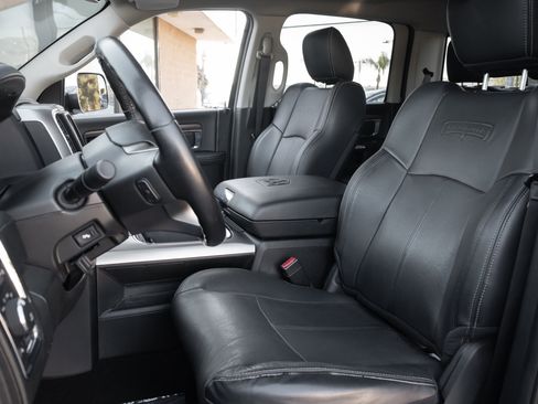 Used 2019 RAM 1500 Laramie w/ Convenience Group image 23