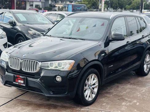 Used 2017 BMW X3 xDrive28i image 3