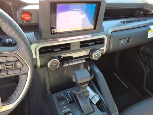 New 2025 Toyota Tacoma TRD Sport image 17