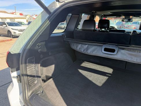 Used 2015 Jeep Grand Cherokee Altitude image 43