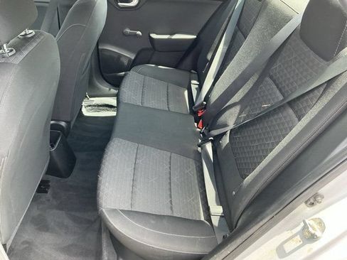 Used 2018 Kia Rio LX FWD image 12