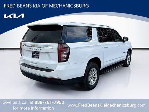 Used 2024 Chevrolet Suburban LT AWD/4WD image 7