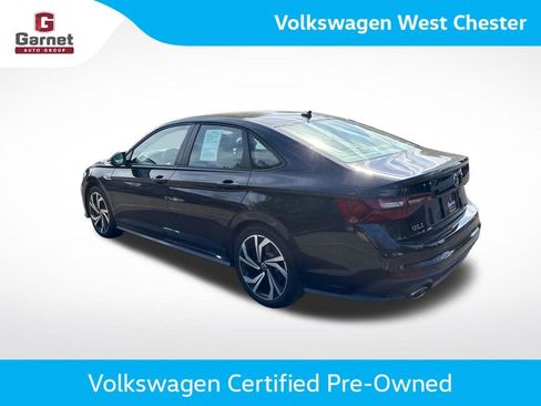 Certified 2024 Volkswagen Jetta GLI Autobahn FWD image 5
