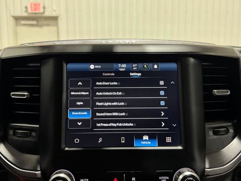 Used 2022 RAM 2500 Tradesman AWD/4WD image 41