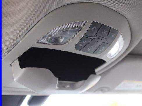 Used 2018 Chrysler Pacifica Touring-L Plus image 48