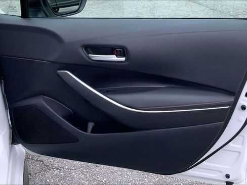 Used 2024 Toyota Corolla SE image 21