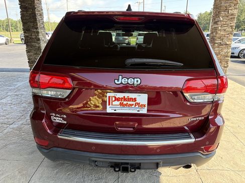 Used 2018 Jeep Grand Cherokee Limited AWD/4WD image 7