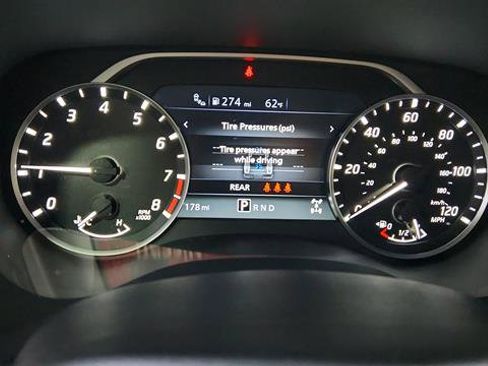 Used 2024 Nissan Frontier SV w/ Technology Package image 16